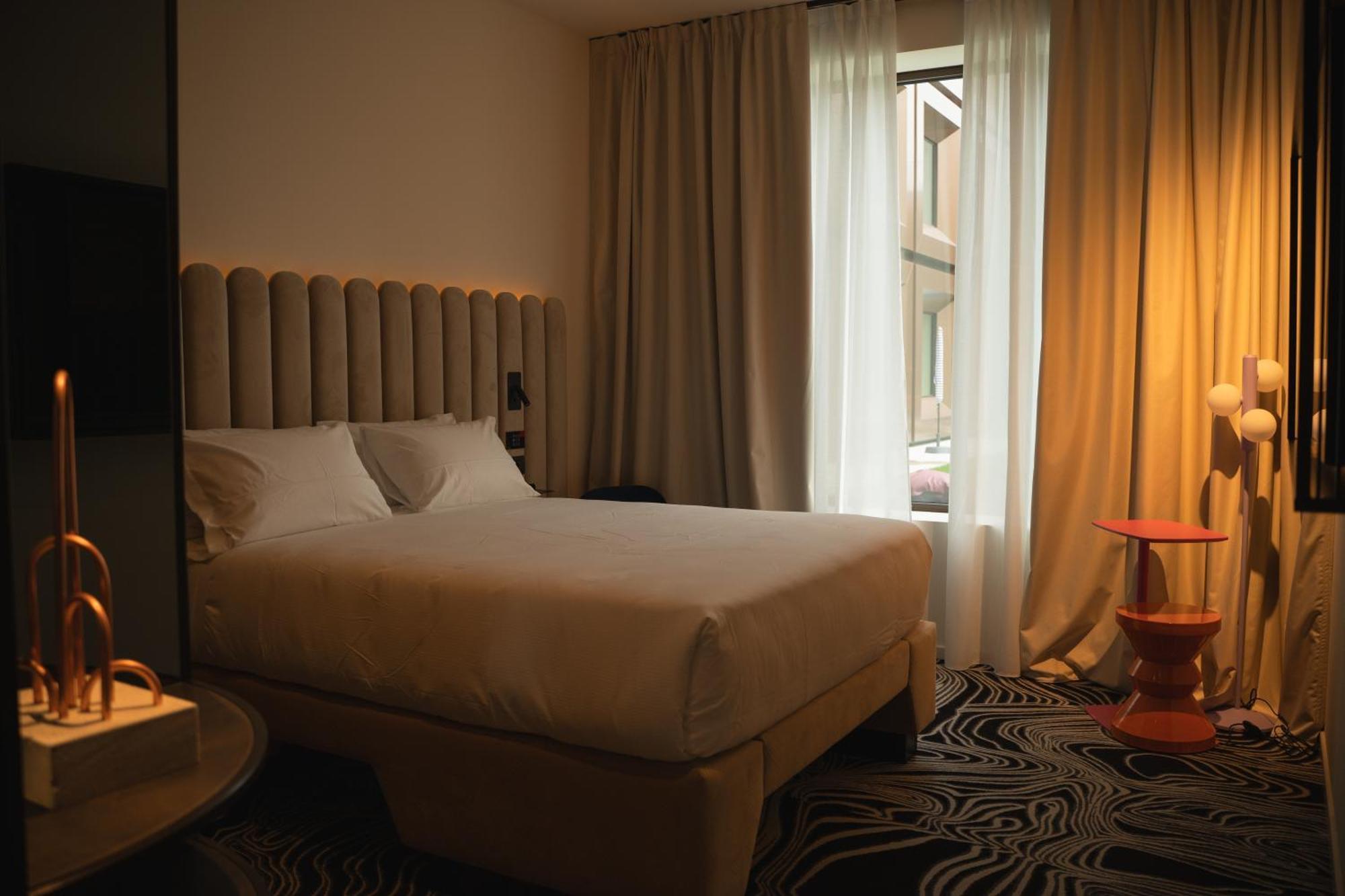 Hotel Tribe Milano Malpensa Vizzola Ticino Esterno foto