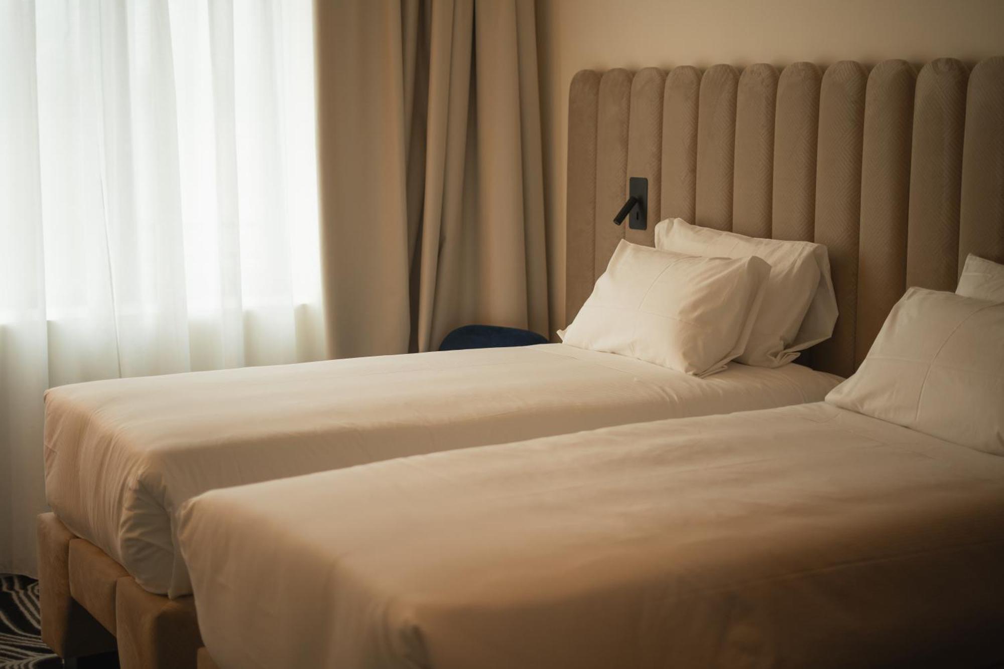 Hotel Tribe Milano Malpensa Vizzola Ticino Esterno foto