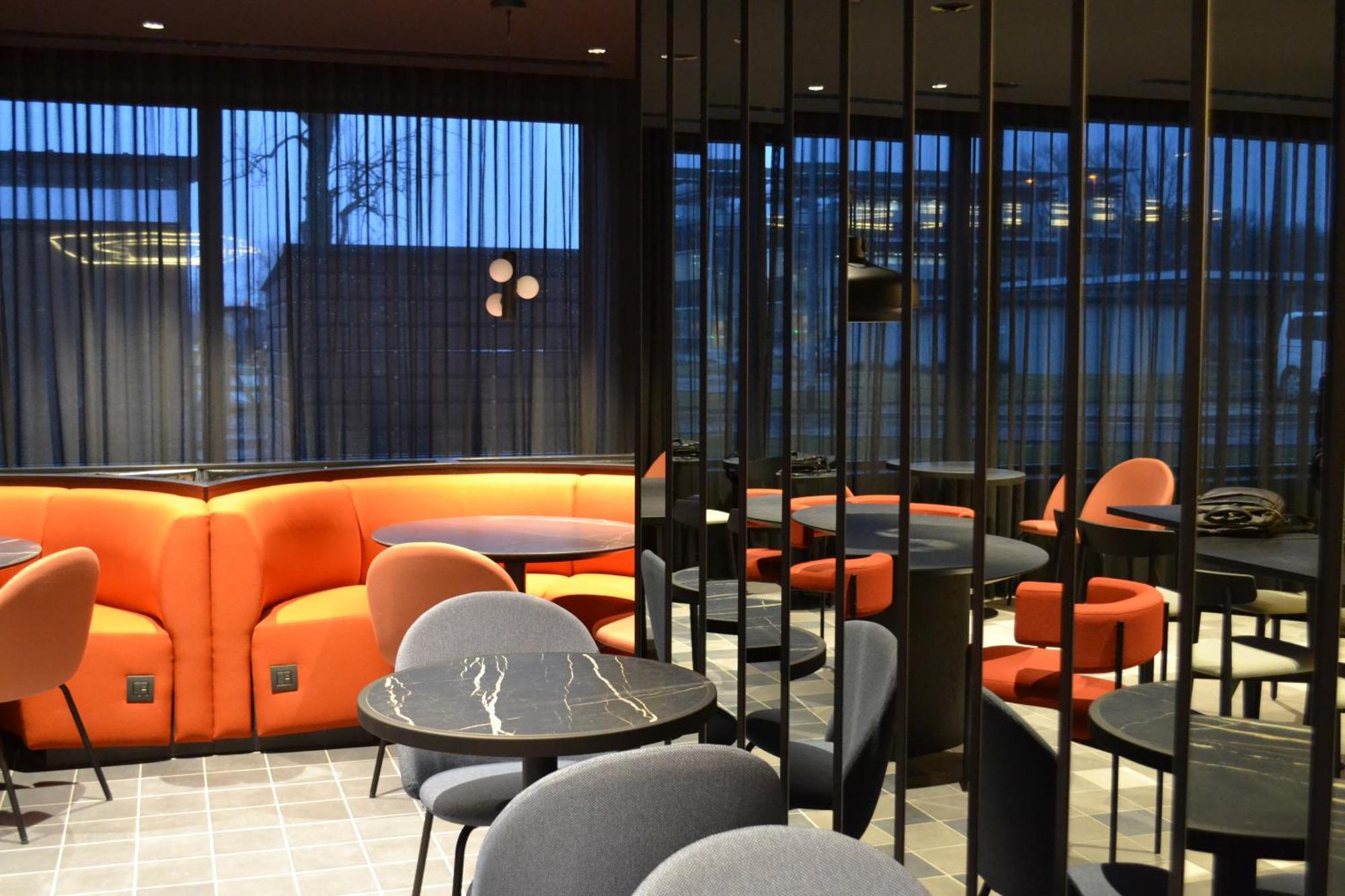Hotel Tribe Milano Malpensa Vizzola Ticino Esterno foto